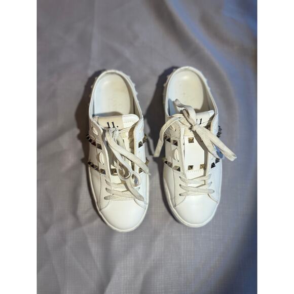 Valentino Garavani Untitled Rockstud Slide Sneakers White w/Gold Studs Sz 7-7.5 - Picture 7 of 14